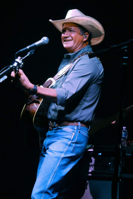 Tracy Byrd at The Joint at Hard Rock Hotel