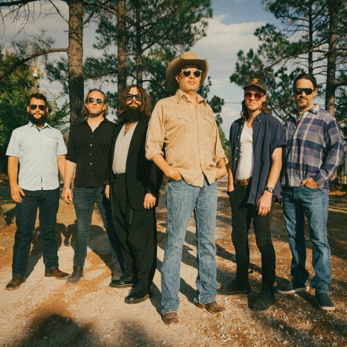 Jason Boland and The Stragglers
